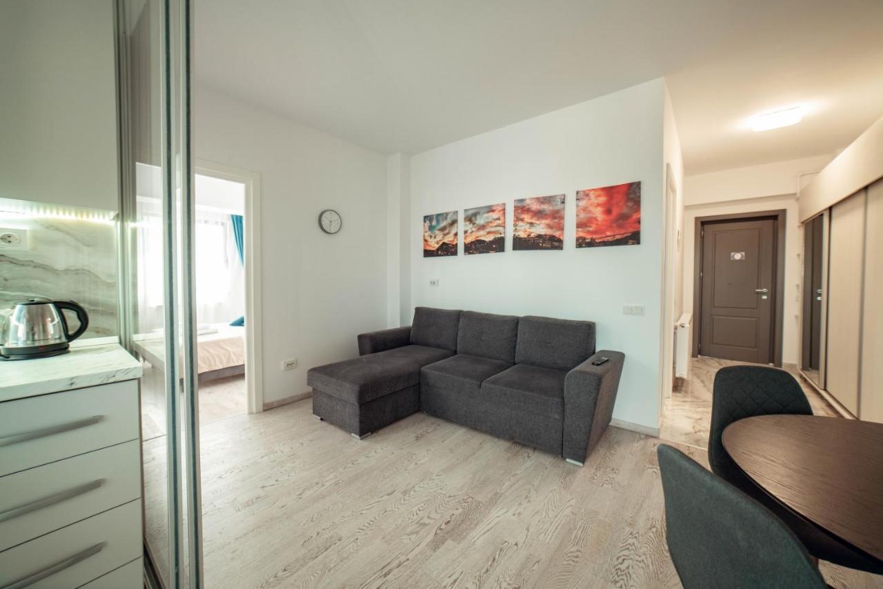 Cozy Aparthotel - Ultracentral Luxury Apartments Iasi Esterno foto