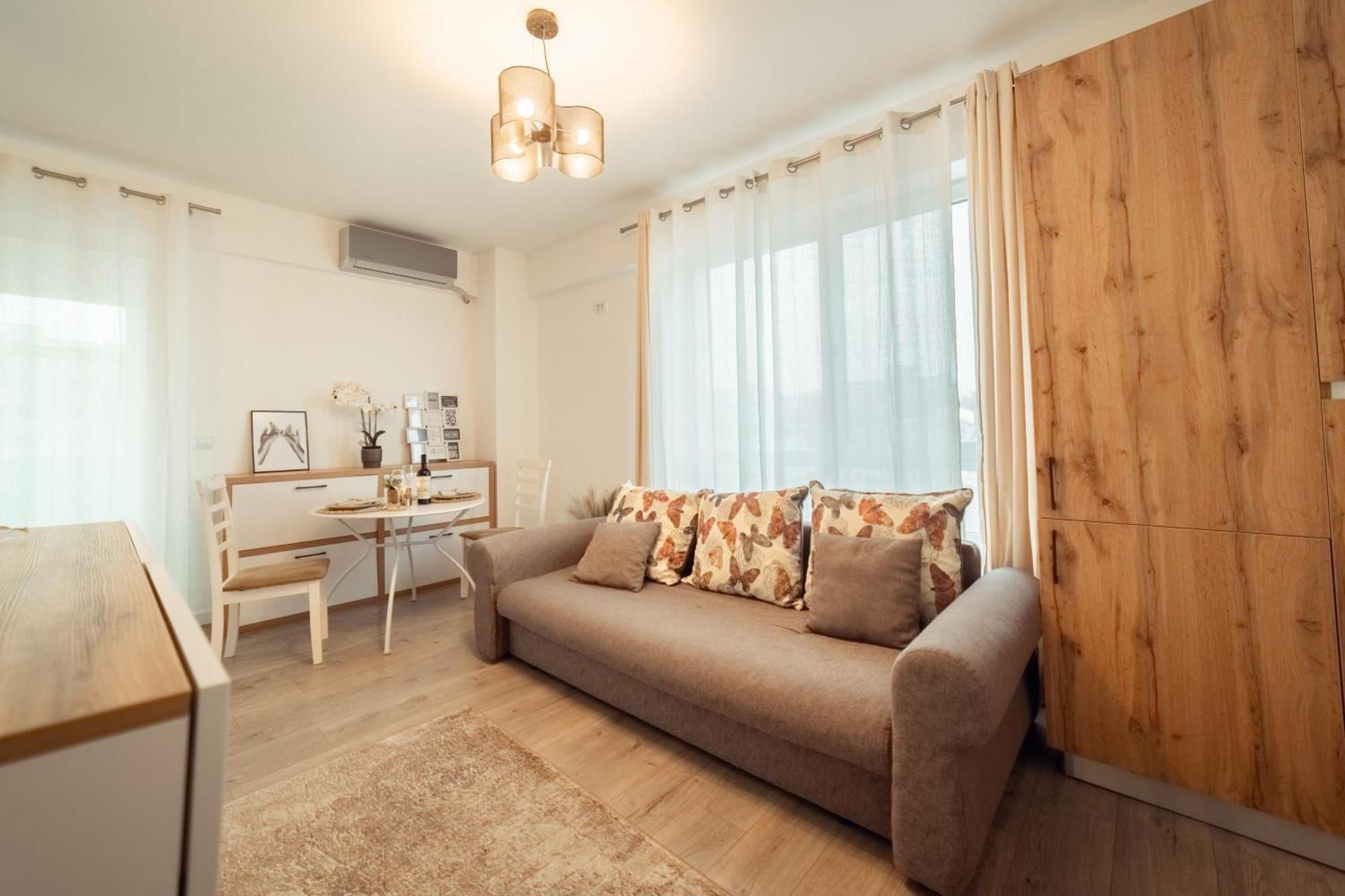 Cozy Aparthotel - Ultracentral Luxury Apartments Iasi Esterno foto
